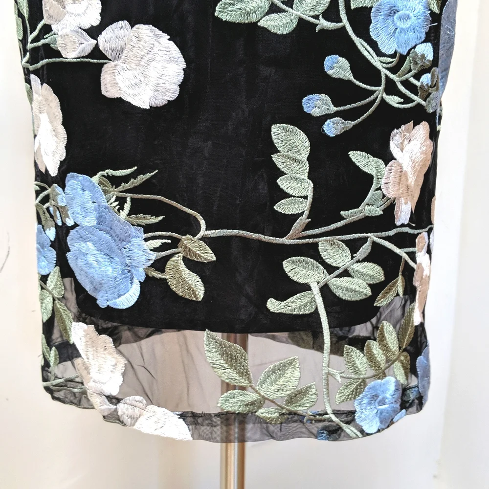 Calvin Klein Embroidered Dress - Picture 4 of 11